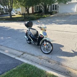 2007 Kymoco Moped 150 Cc