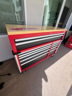 Milwaukee 52” Heavy Duty Mobile Workbench Tool Chest