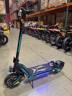 Dual-motor electric scooter