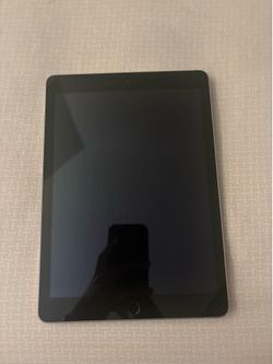 Ipad Pro 1st gen,  Silver (NOT FIRM ON PRICE!)