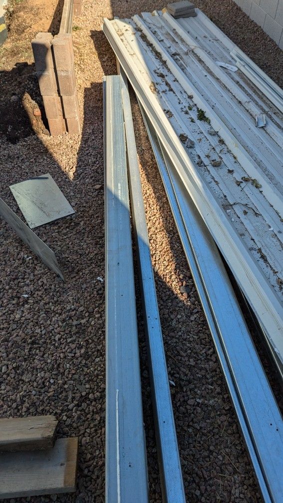 FREE scraps Metal From Renovation.