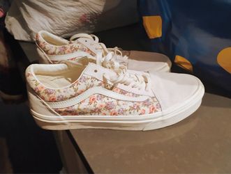 Women’s vans shoes