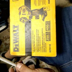 DeWalt 20v 1/2 Compact Impact With Hog Ring Anvil