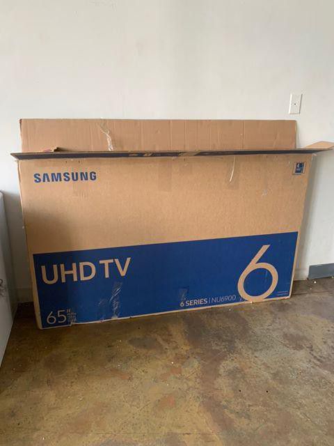 65" Samsung smart 4k HDTV