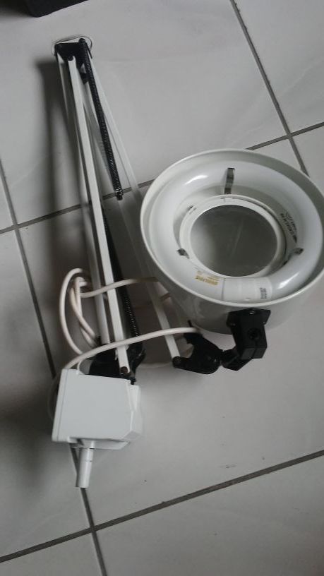 Top Desk Large Magnifier Lens Portable Lamp For In Miami Fl Top Desk Large Magnifier Lens Portable Lamp For In Miami Fl Offerup
