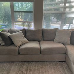 Sectional Sofa Couch