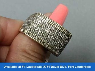 Men's Ring - Yellow Gold 10k (.417) 6.5 grams Size 11