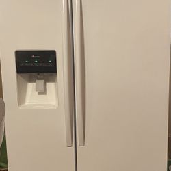 Amana Side by Side Refrigerator 