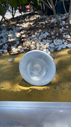 Yellow LED Rack Lights Commercial Retail Residential $20 each