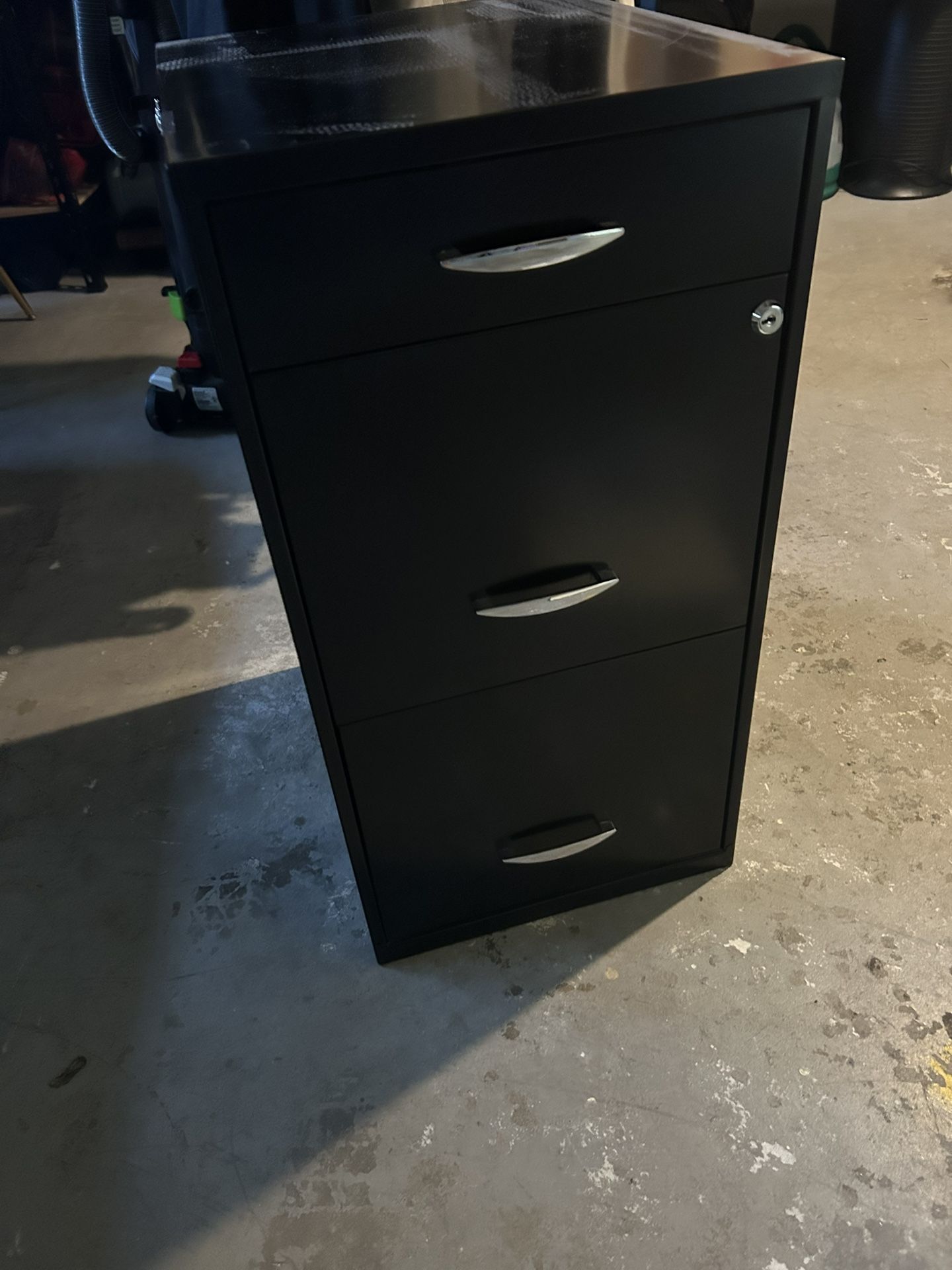 Three Drawer Filing Cabinet (Free)