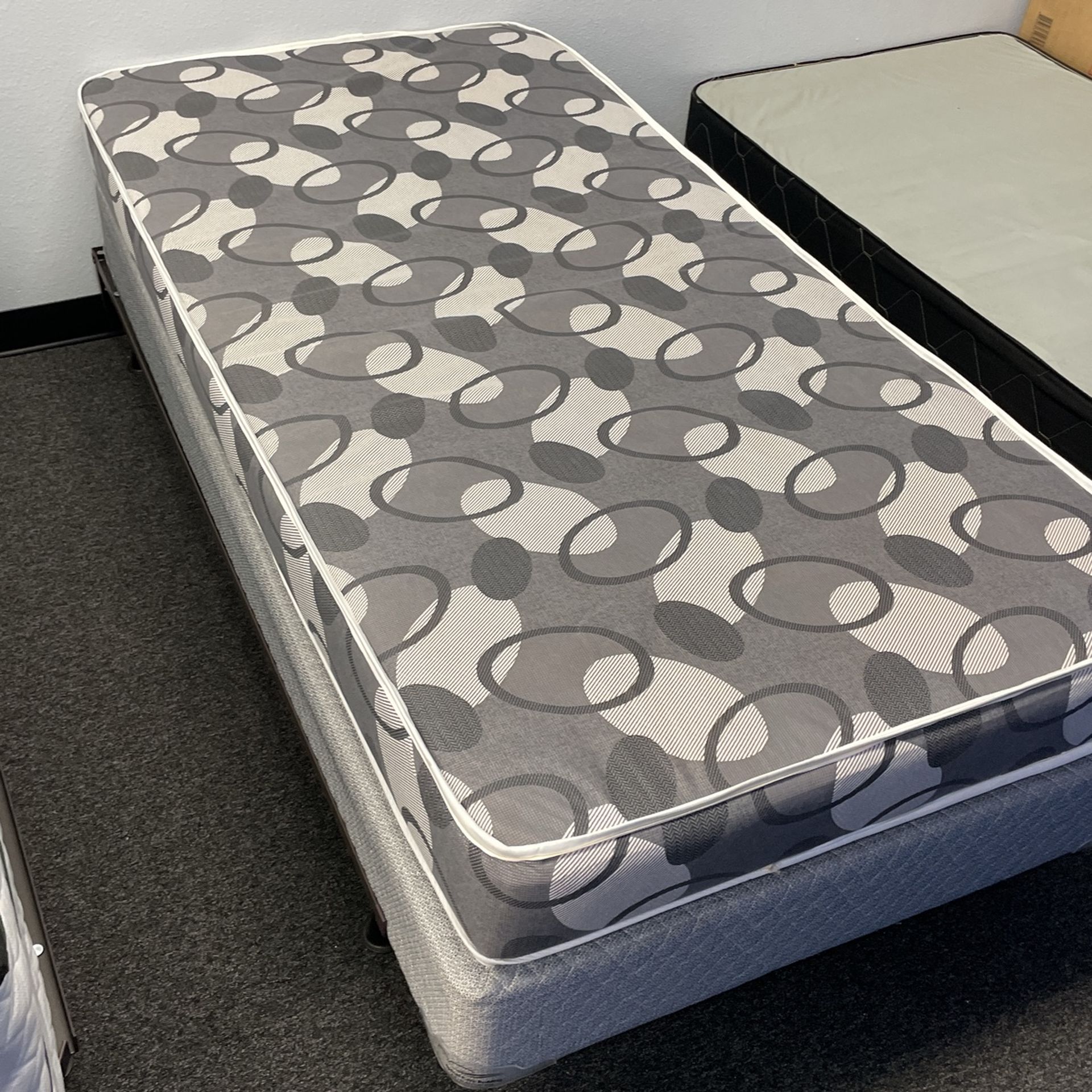 Twin 7in Foam Mattress