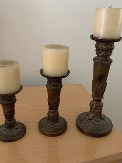 Gorgeous Decorative Candle holders for sale! (Includes the candles)