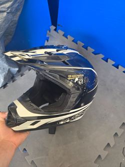 LG Dirtbike helmet