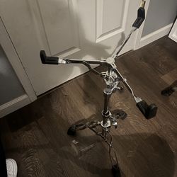 Snare stand Pearl