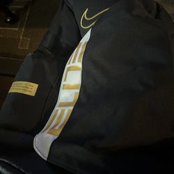 nike elite