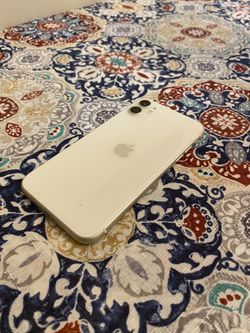 iPhone 11 AT&T/Cricket