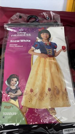 Snow white dress