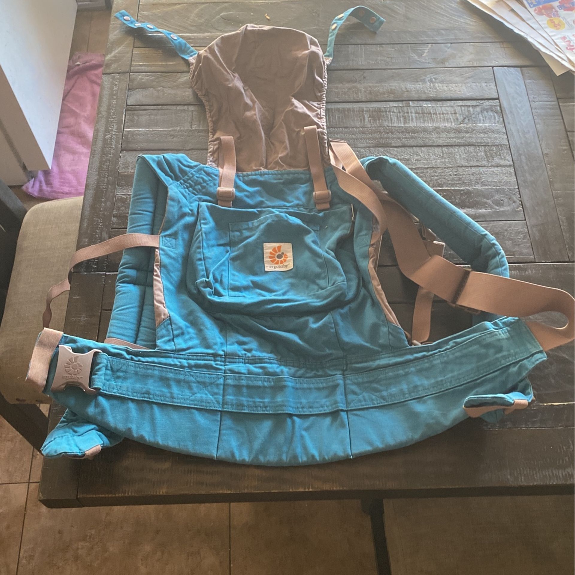 Ergo Baby Carrier