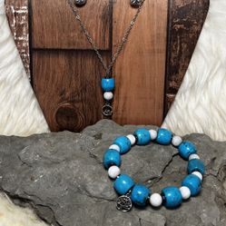 Necklace bracelet, and earrings set