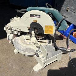 Makita Mitre Saw (LS1040) 10” 