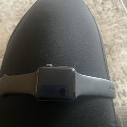 Two Apple Watch Series 3