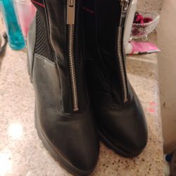 Women Boots 9