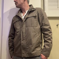 Save $40 On Andrew Marc Tailored Rain Jacket - Puddy/Dark Tan - Men’s Medium - Excellent Gently Pre-loved Condition