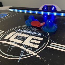 Air Hockey Table