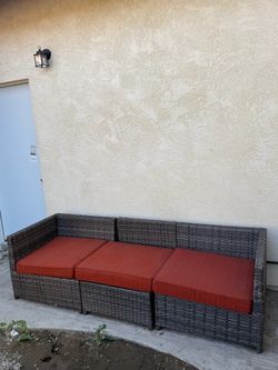 3-Piece Outdoor Wicker Patio Sectional Sofa – Red Cushions