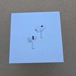 Apple AirPods Pro 2nd Generation with MagSafe Wireless Charging Case (USB-C...