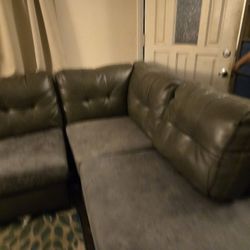 Sectional Chaise Sofa With Ottoman