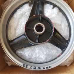 Honda CBR600f hurricane rear wheel