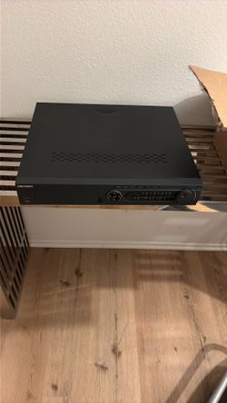 HIKvision 8 Channel DVR 4TB  + 8 Cameras