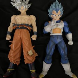 11 Inch Dragon Ball Z / Super. Goku And Vegeta Figures 