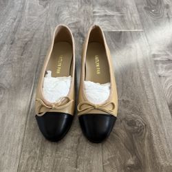 Kaitlyn Pan Women's Two Tones Ballet Flats