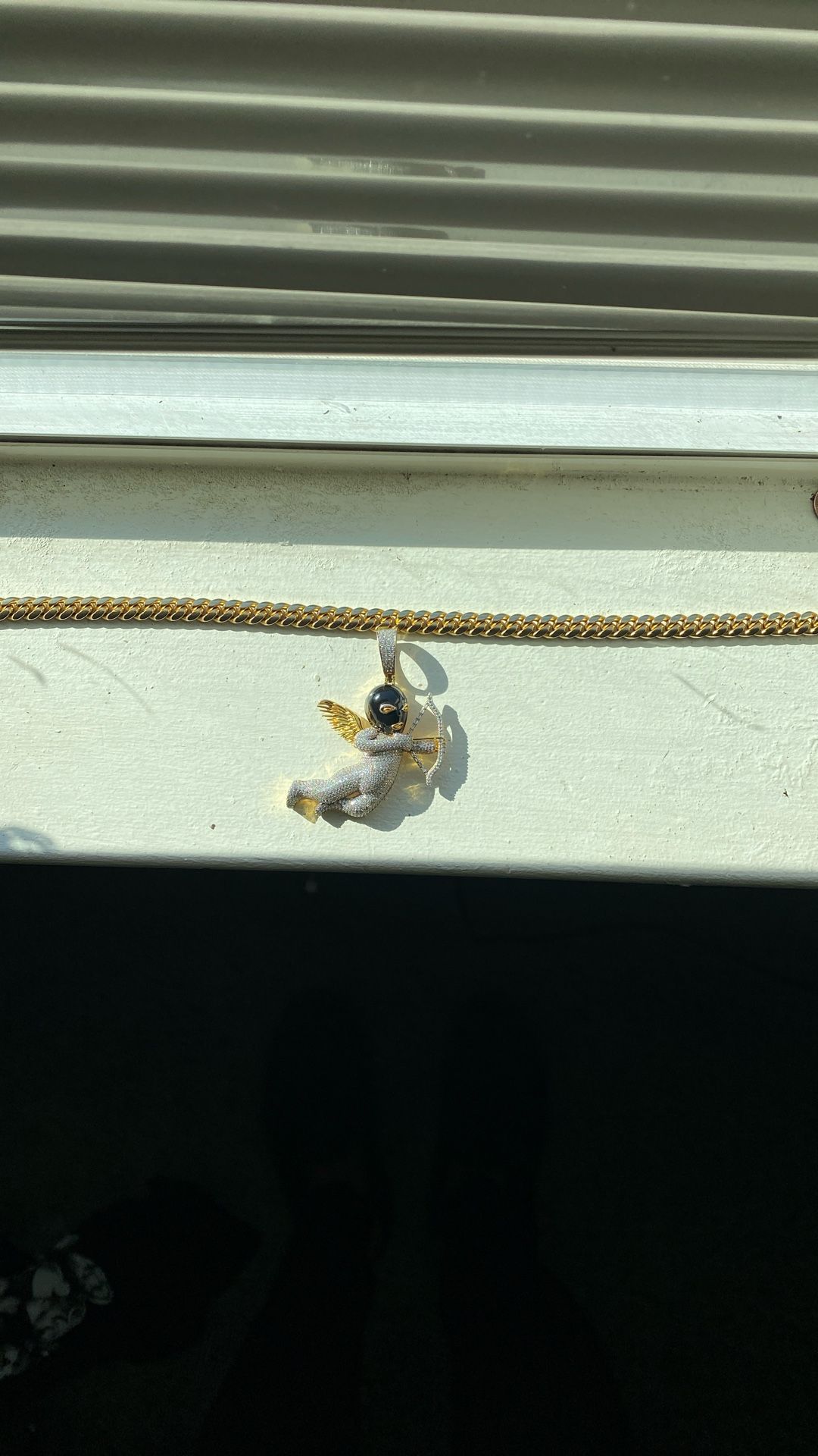 Chain and pendant 14 karat gold