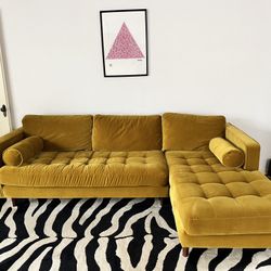 Article Sven Couch and Ottoman