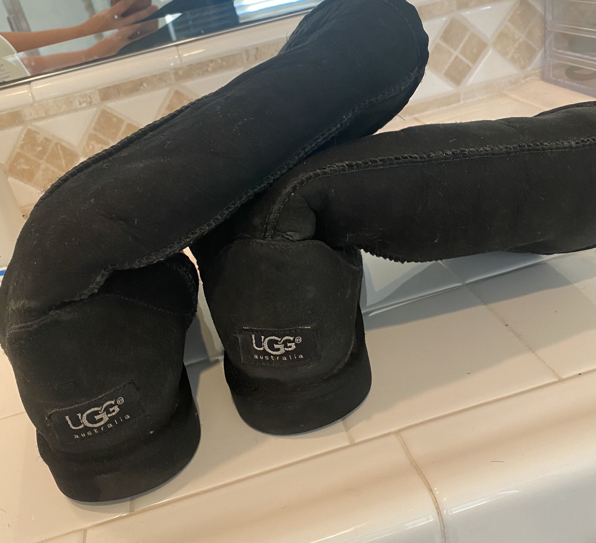Women’s Tall Uggs 7