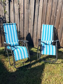 Lounge chairs for backyard