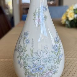 Lenox Mother’s Day 1983 Limited Edition Vase