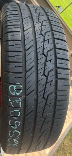 USED TIRE 225/60/18 $50