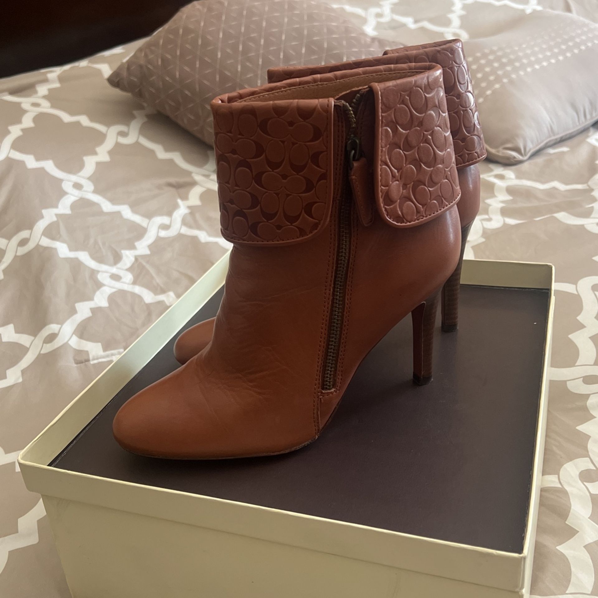 Authentic Coach Boots (leather)