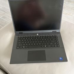 Alienware M16 Gaming Laptop