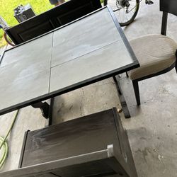 Breakfast nook 