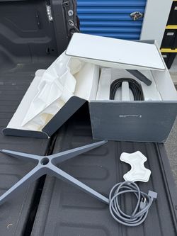 Starlink Gen 2 Standard Actuated Kit – Complete w/ Original Box