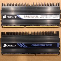Corsair Dominator 2x2GB DDR3-1600 CL8