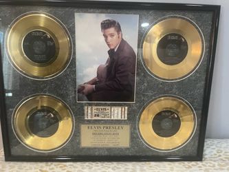 LIMITED edition Elvis frame w authentic ticket