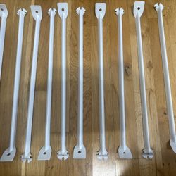 10pcs. Metal Shelving Brackets for 16" (40 cms)Deep Wire Shelves White Support in Miami.