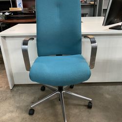 Trendway high back office chair 