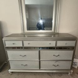 Bedroom Set